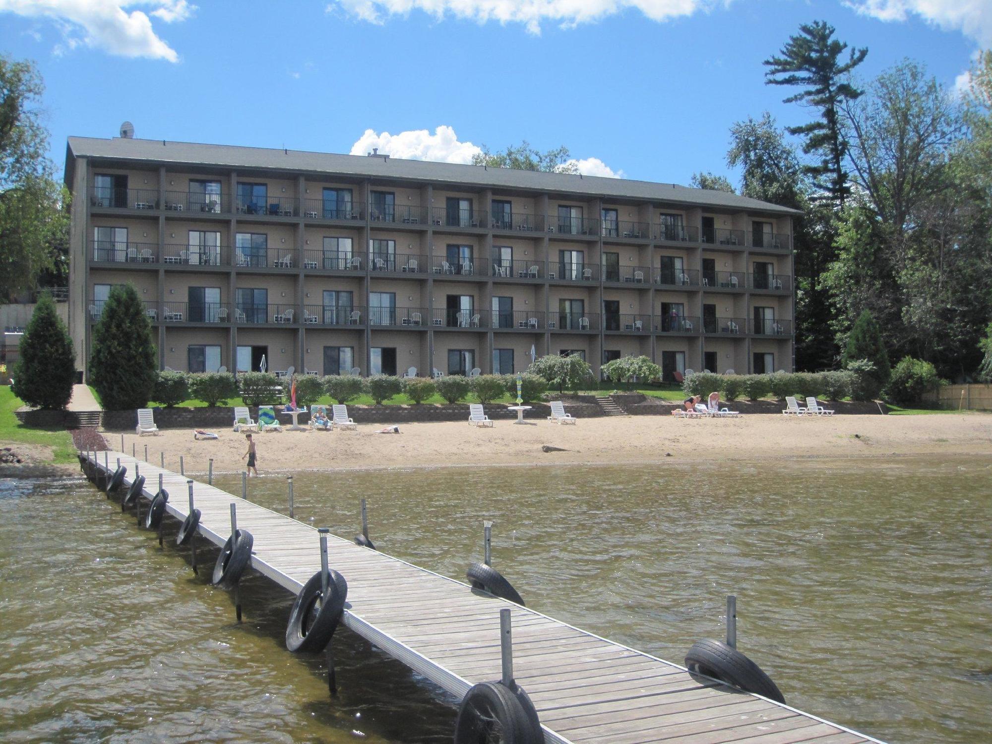Beachfront Hotel Houghton Lake Zewnętrze zdjęcie