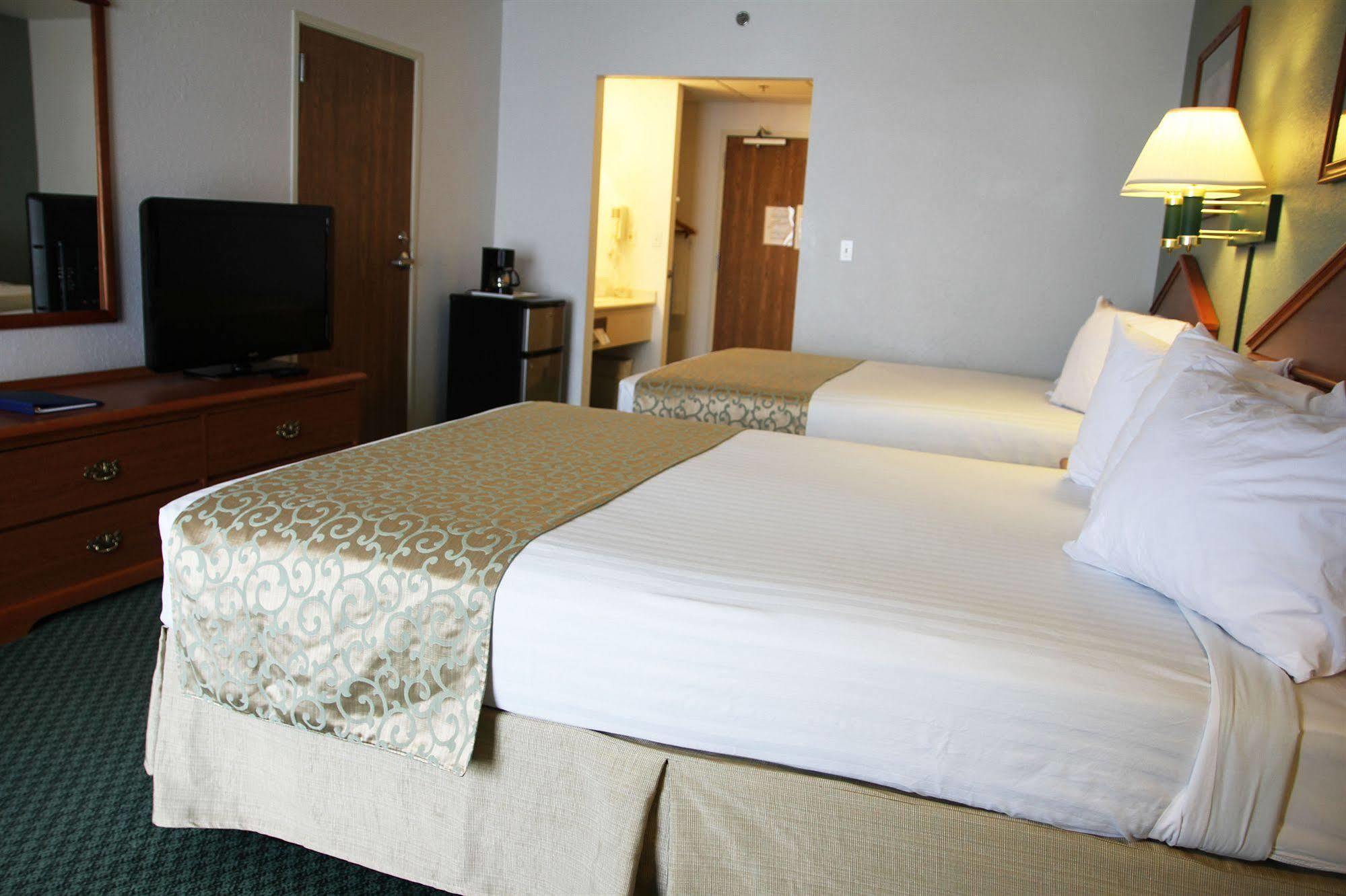 Beachfront Hotel Houghton Lake Zewnętrze zdjęcie